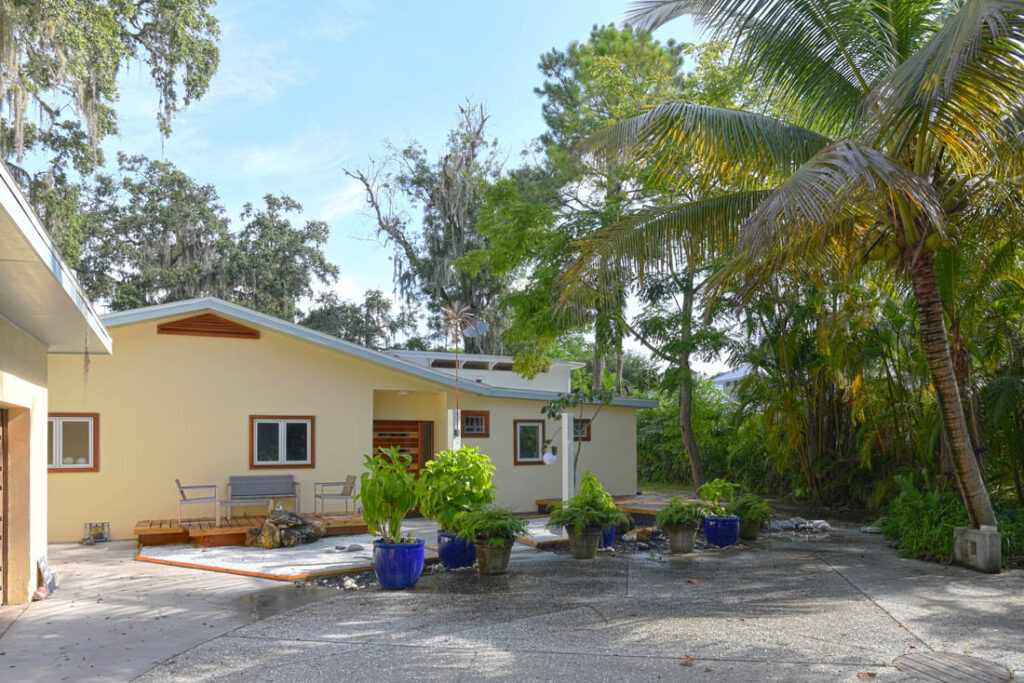 aacuntitled-hdr2_orig